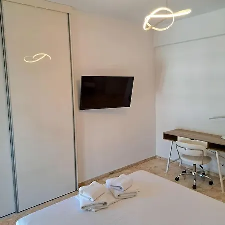 Luxury Suite Patras Exterior foto
